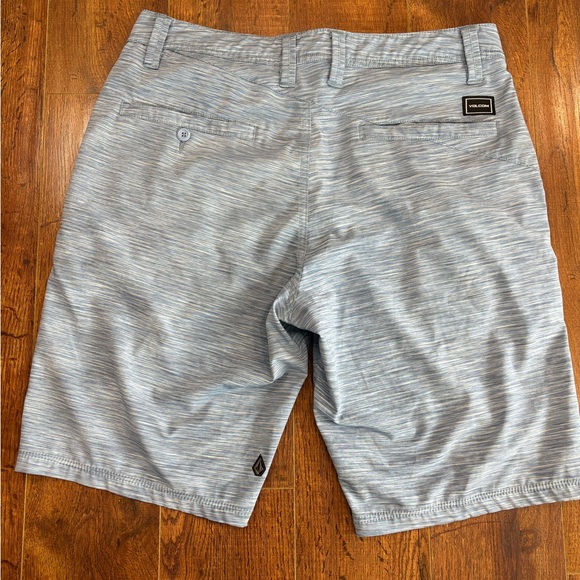 Volcom Men's Heather Sky Blue Flat Front Surf and Turf Shorts - Picture 2 of 8